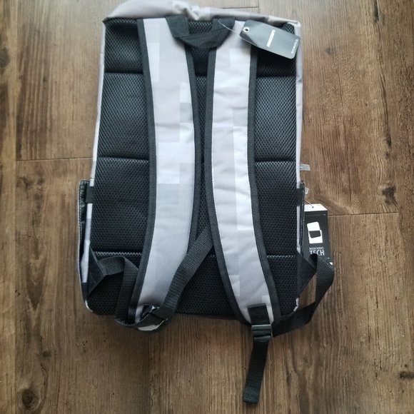 Minecraft Diamind Pick Axe & Ore Backpack (19") w/tech sleeve and padded straps - Picture 2 of 4